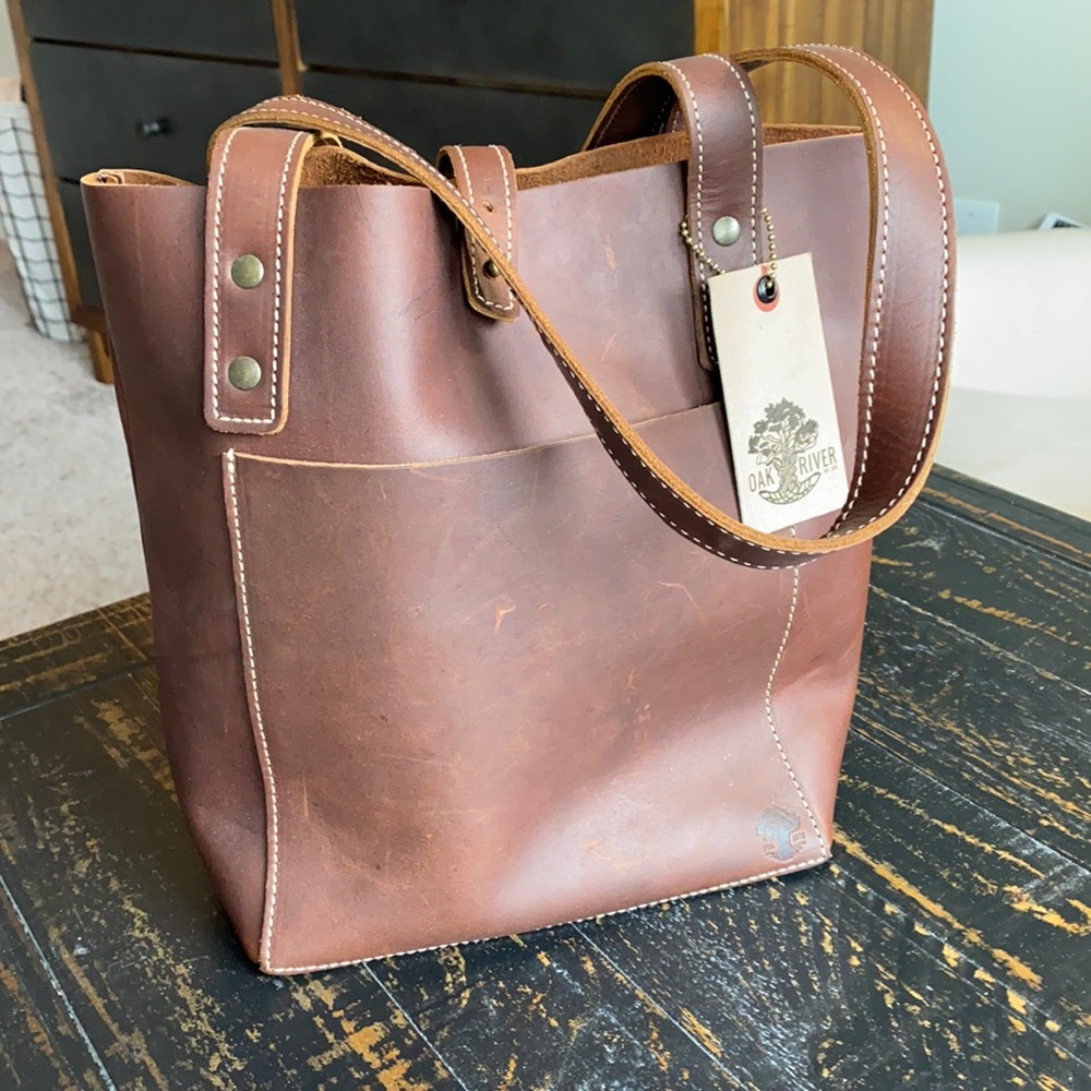 Oak River Leather Handbag